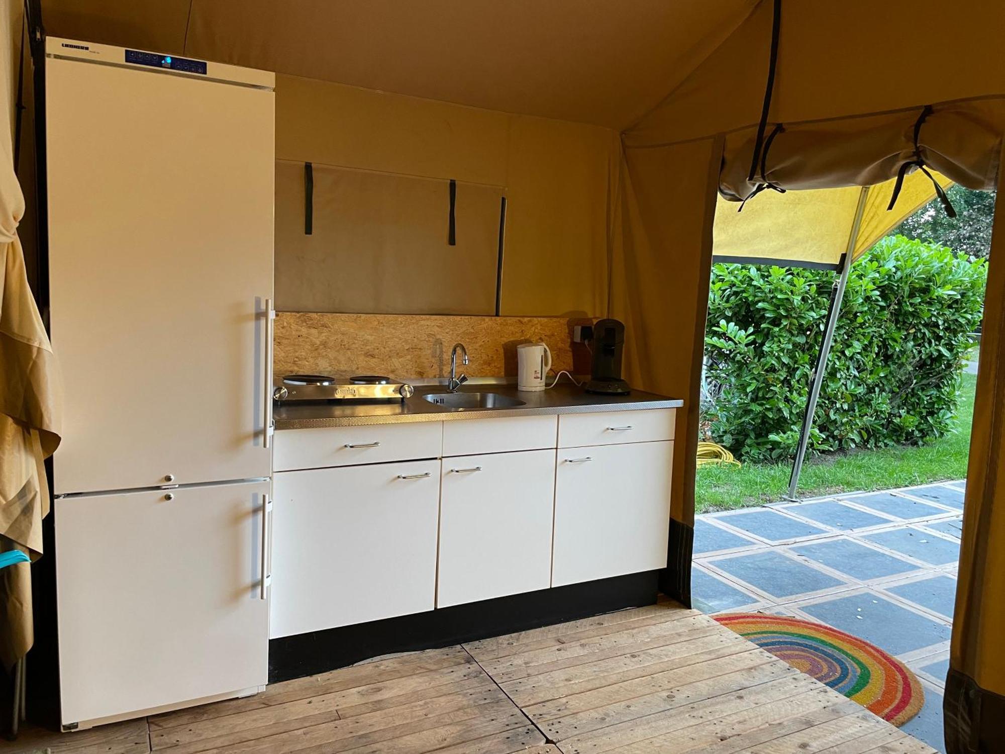 Camping Engelbert Γκρόνιγκεν Εξωτερικό φωτογραφία