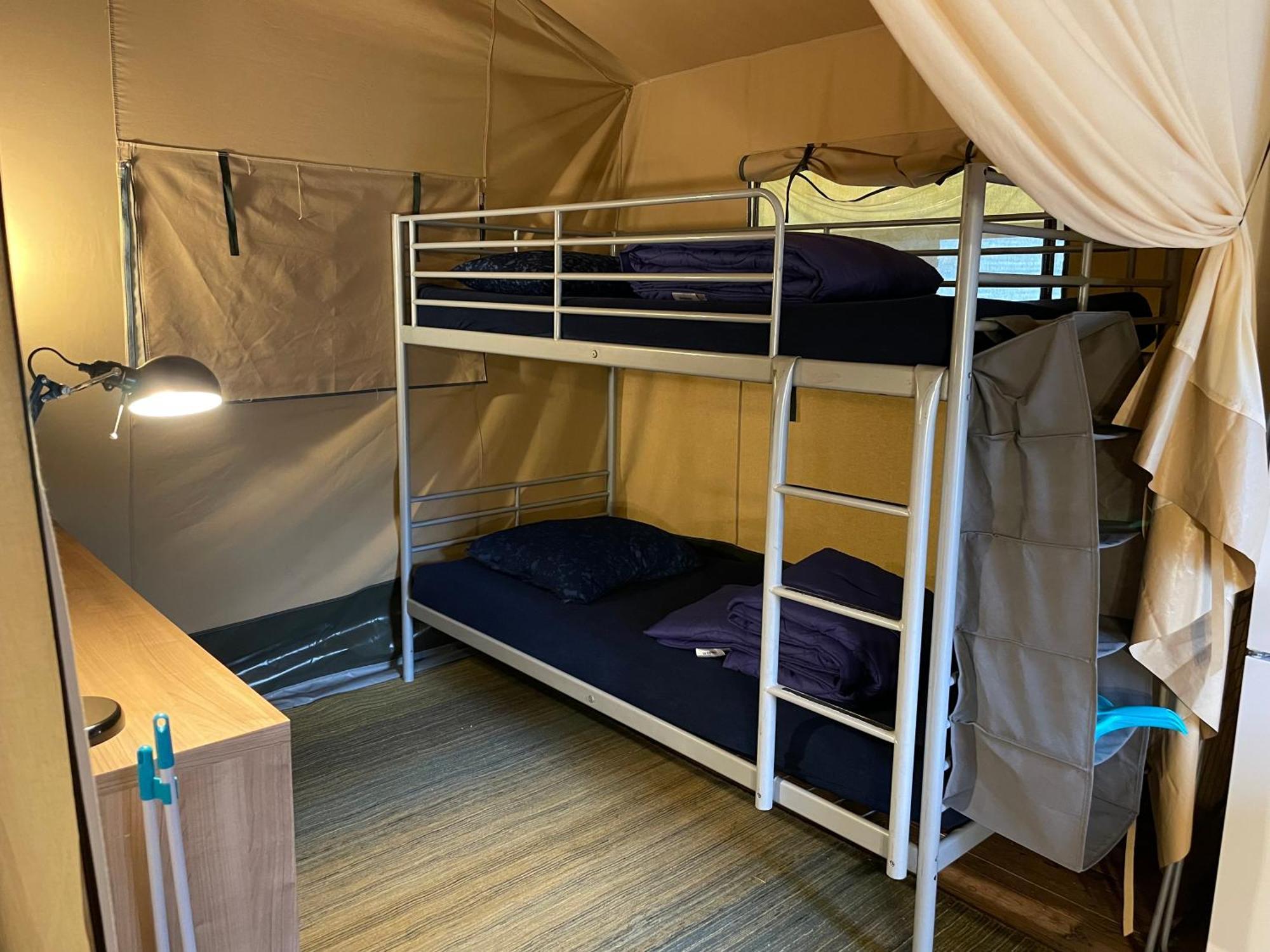 Camping Engelbert Γκρόνιγκεν Εξωτερικό φωτογραφία